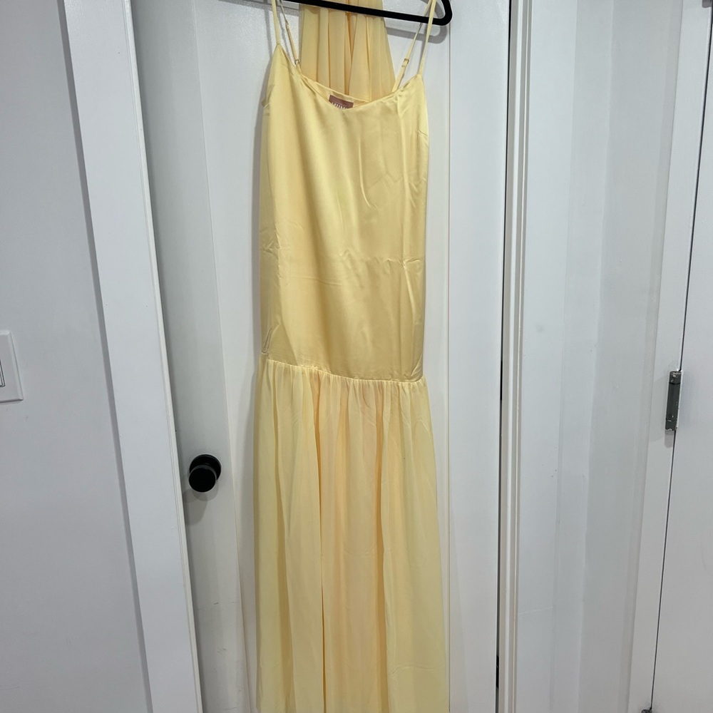 Elegant Yellow Maxi Dress